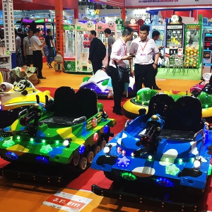 電動(dòng)坦克車(chē)